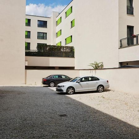 Belvarosi Exkluziv Minigarzon Debrecen Exterior photo